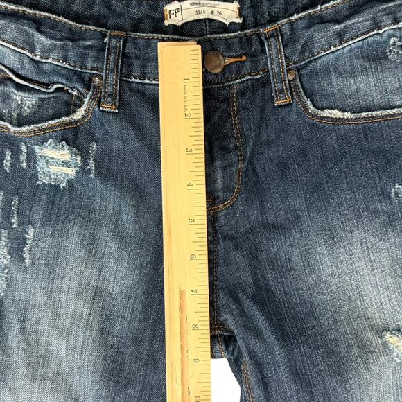 Free People Dark Wash Raw Hem Distressed Low Rise Denim Straight Ankle Jeans 26 - Picture 4 of 10